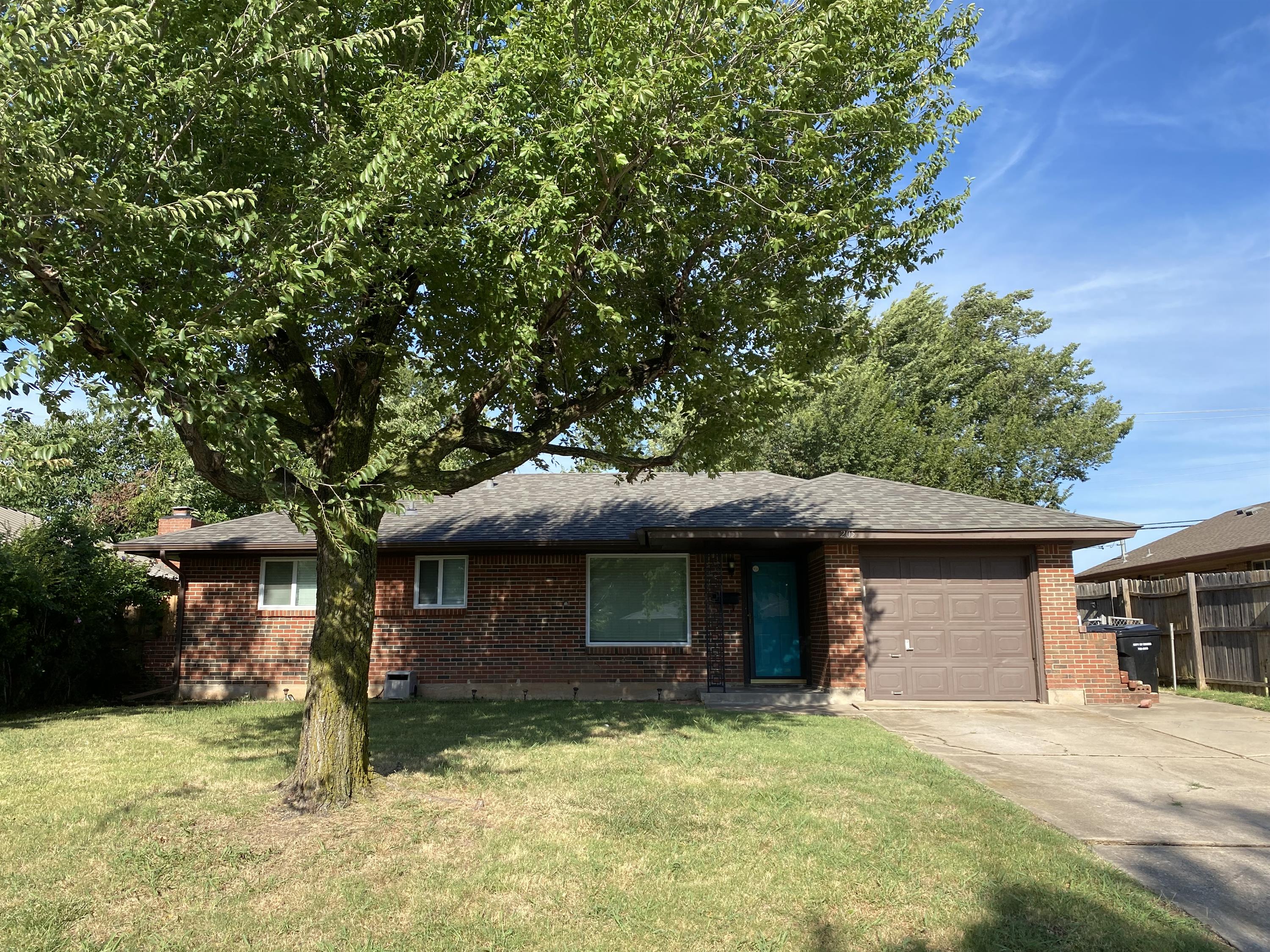 205 South Bristow Avenue