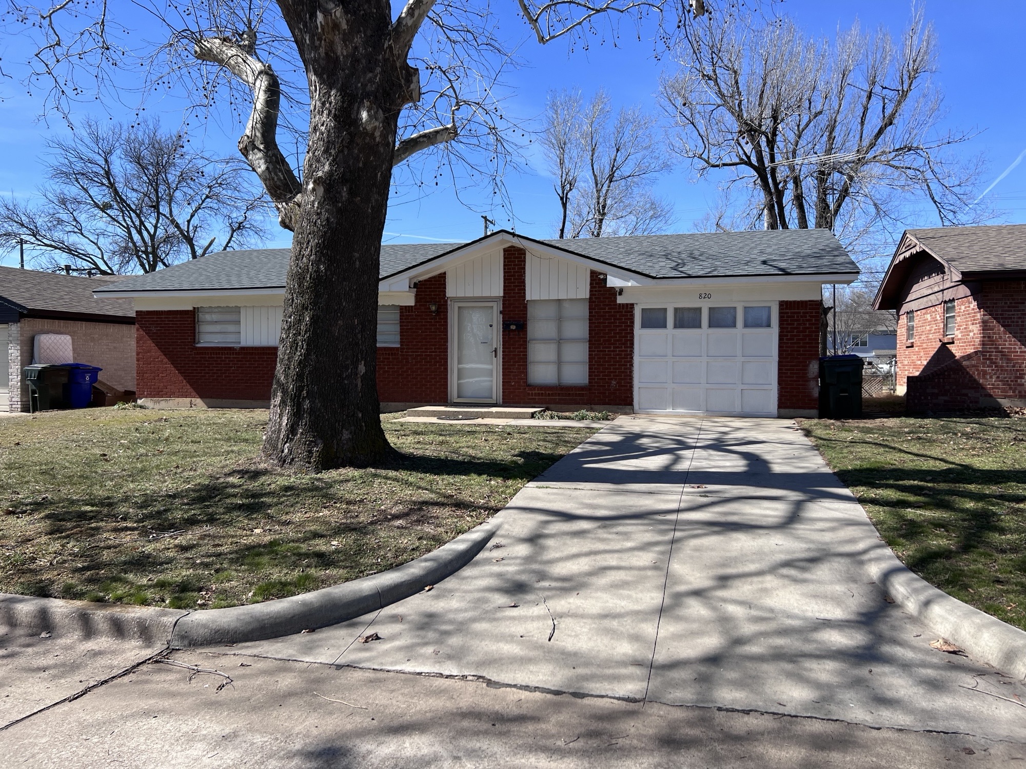 820 Richmond Drive
